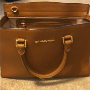 MICHAEL KORS HANDBAG